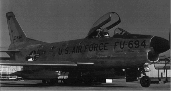 F-86D side view